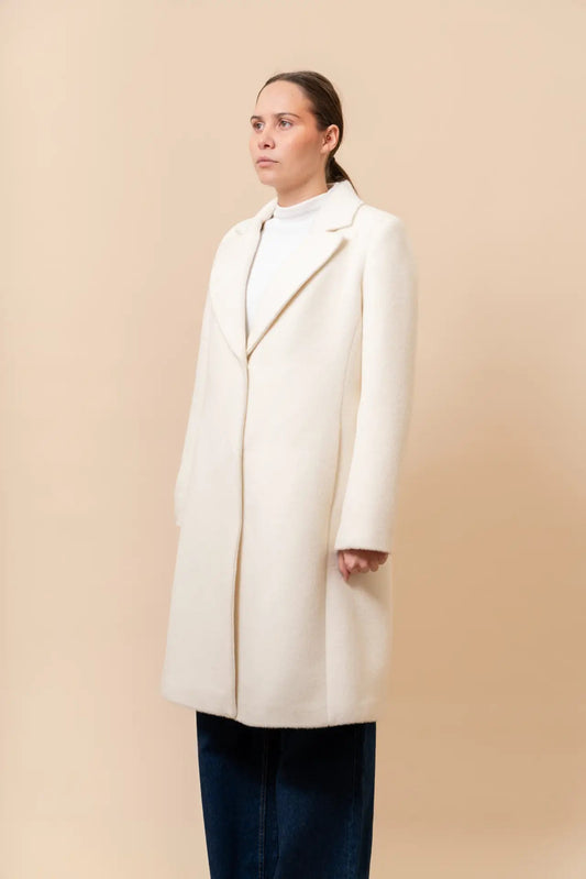 Undyed Classic Coat - PAKAS