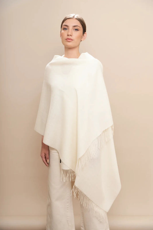 Undyed Classic Shawl - PAKAS