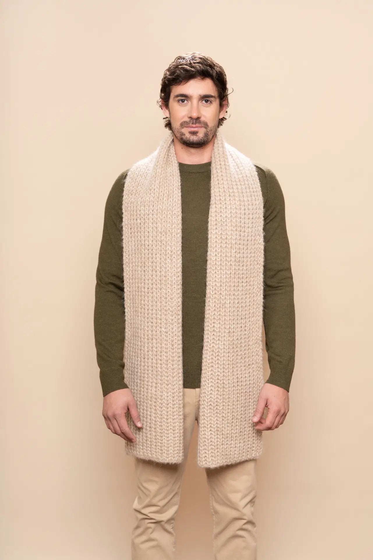 Chuncky Knitted Scarf - PAKAS