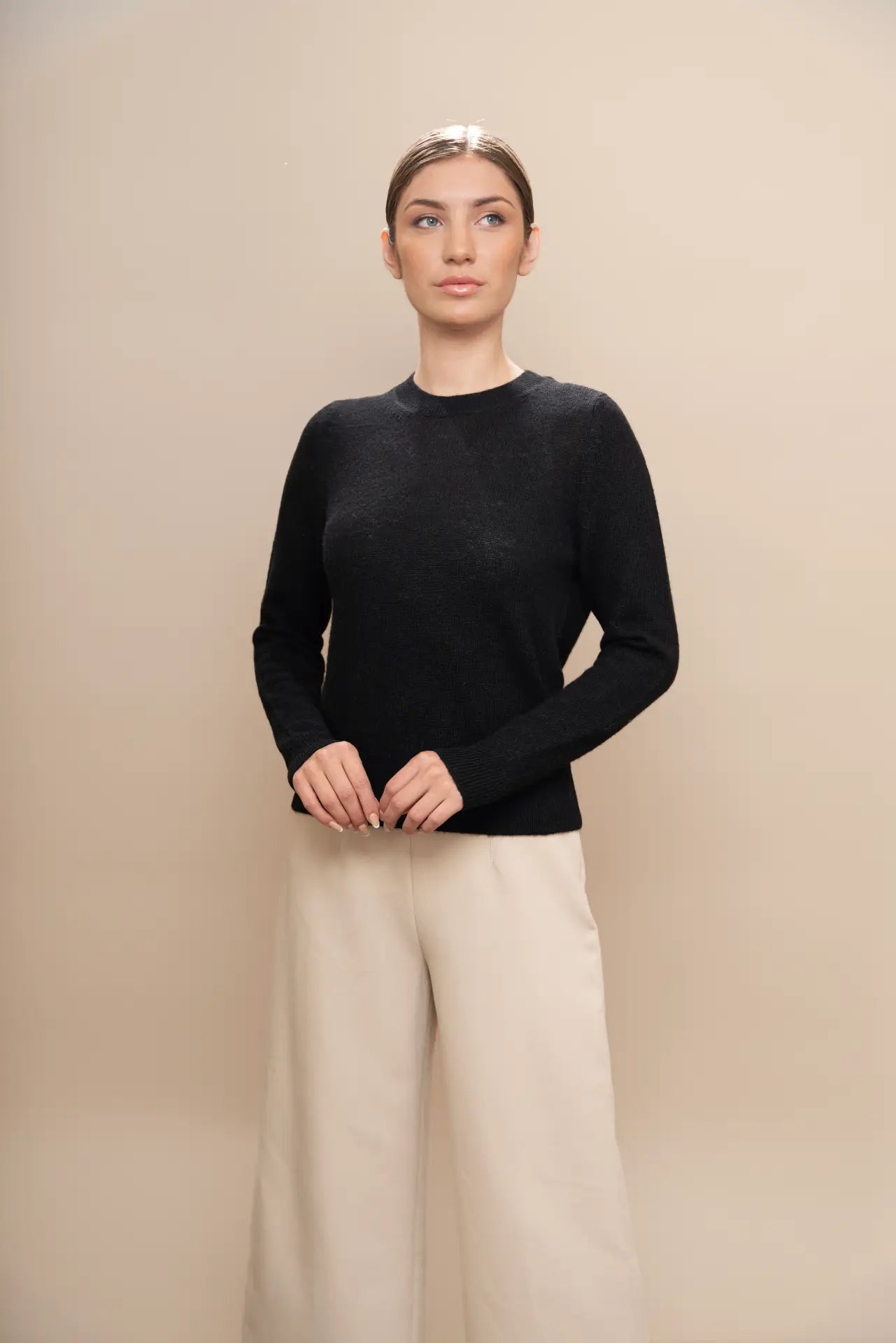 Classic Sweater - PAKAS