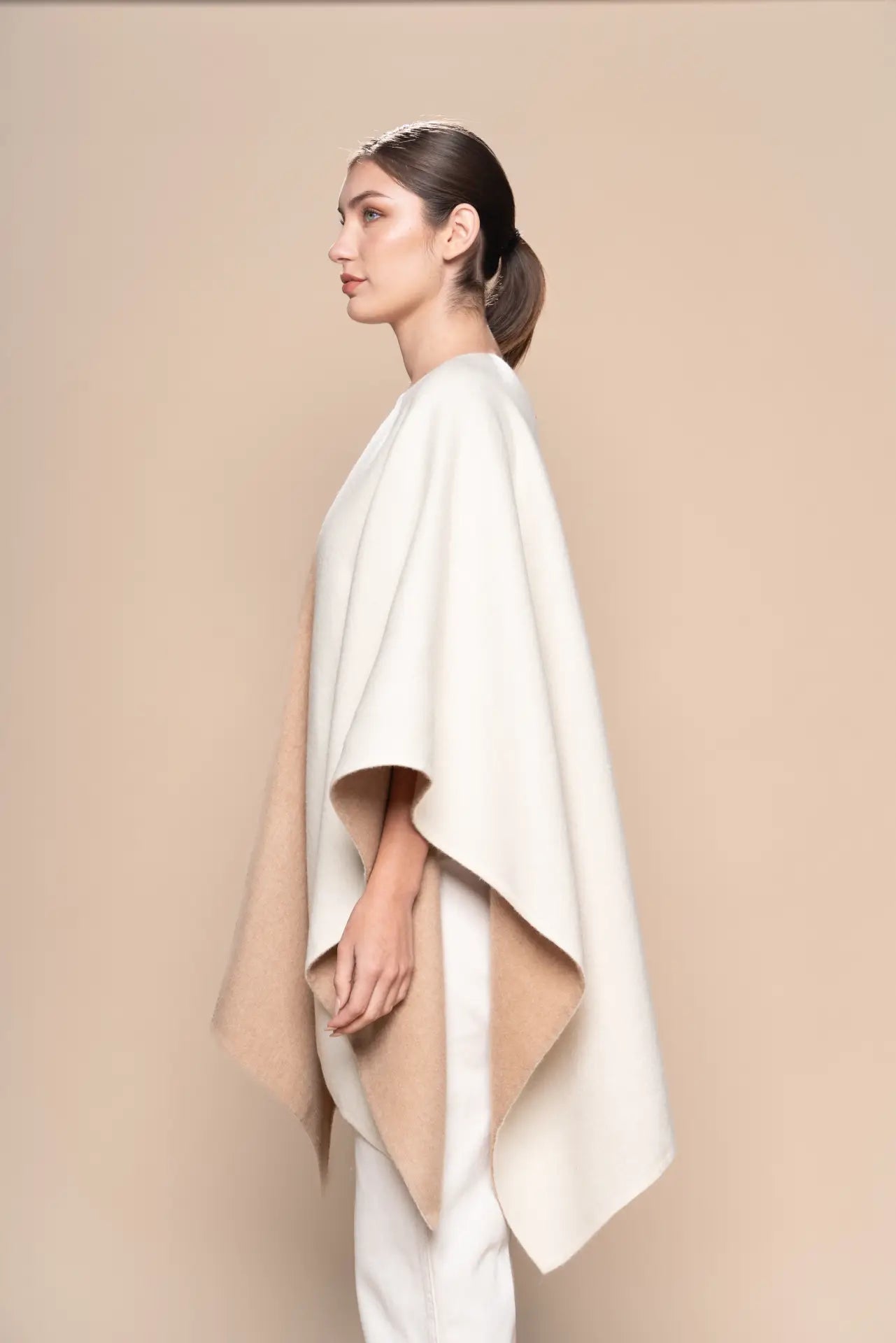 Reversible Cape - PAKAS